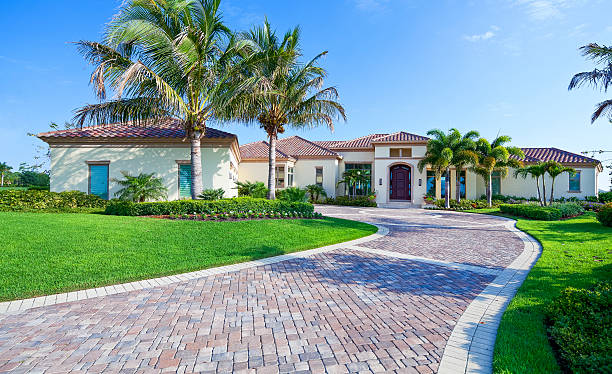 Best Driveway Pavers Near Me  in Minneola, FL